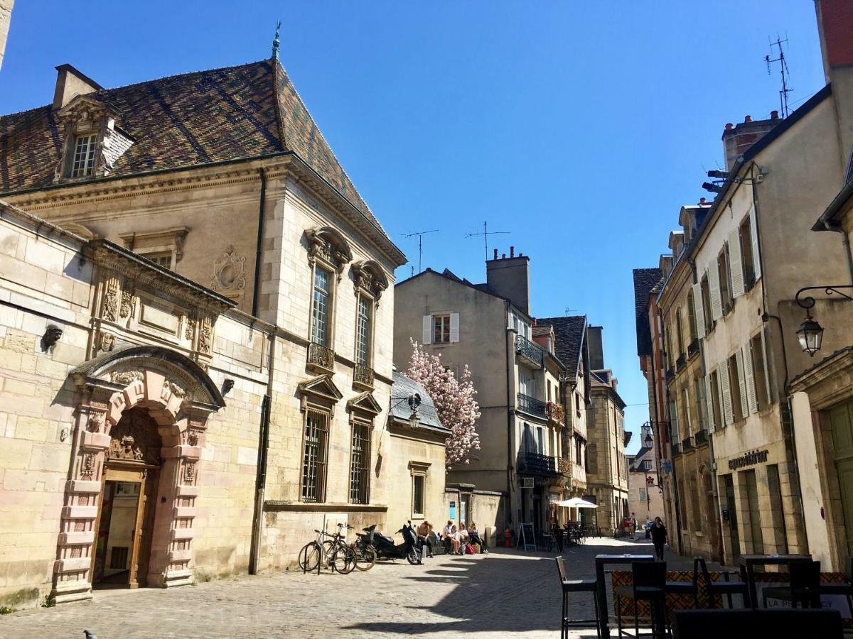 Ferienwohnung Centre Historique Dijon "Le Charmant" Et "Le Charmant Bis" Exterior foto